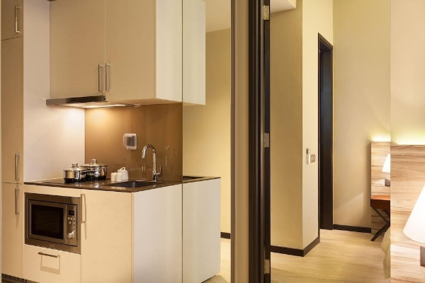 Hotel Louis Kienne Serviced Residences